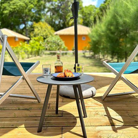 Bungalow La Kawannaise - Piscine, Terrasse, Plage Grand-Bourg  Екстериор снимка