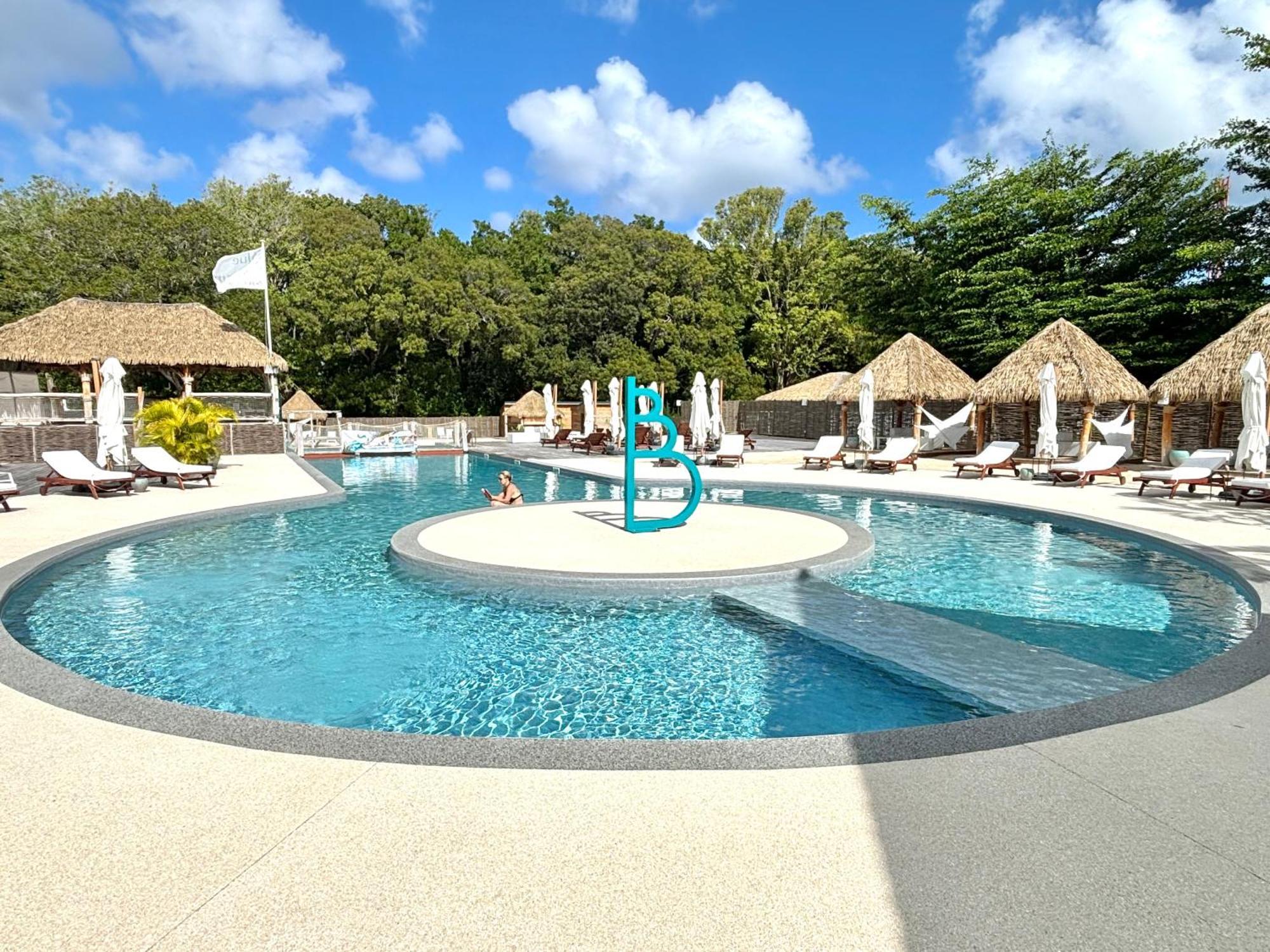 Bungalow La Kawannaise - Piscine, Terrasse, Plage Grand-Bourg  Екстериор снимка
